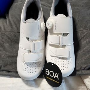 Cycling shoes
